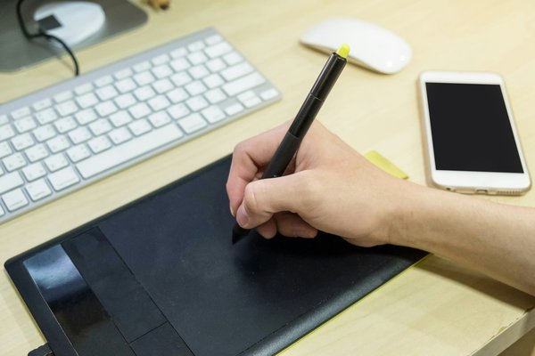 Boostez vos projets avec des visuels graphiques originaux